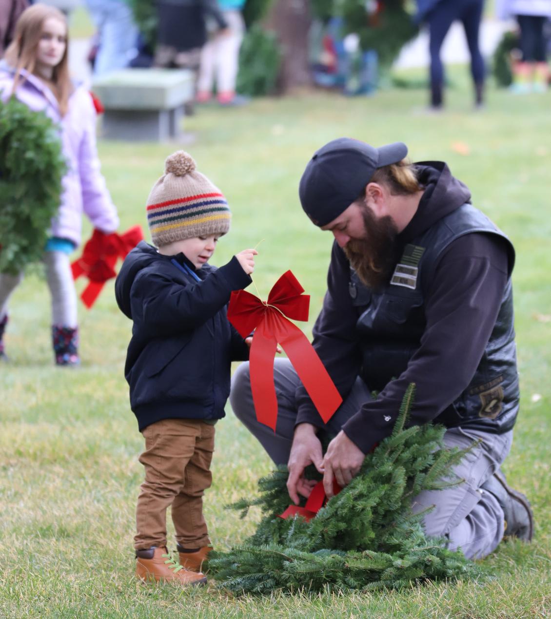 Wreaths for Boscawen 2023 - NH State Veterans Cemetery Volunteers