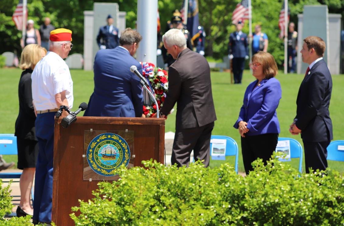 Memorial Day Ceremony 2022 New Hampshire State Veterans Cemetery - Laying of Wreath